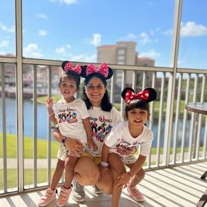 Meet your Posher, Devanee